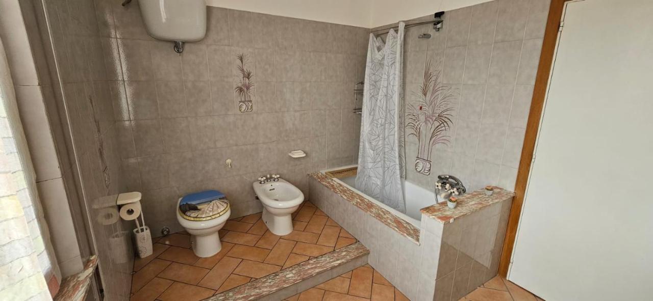 Delizioso Appartamento Collinare Limigiano Extérieur photo